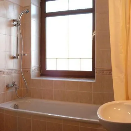 בית הארחה Altendorf 2*